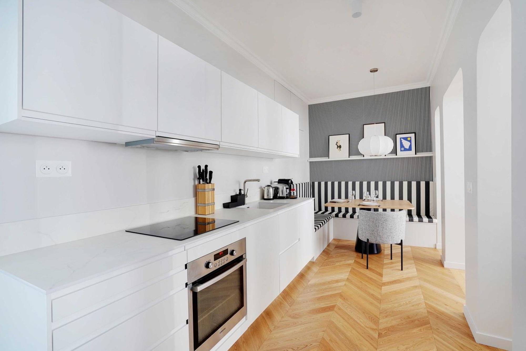 Appartamento Moderne Champs-elysees - Saint Honore Parigi